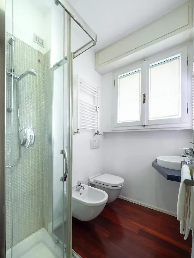 Apartament Vigliani 19 Mediolan 0*,